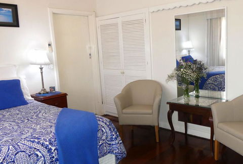Boathouse Bunbury Bed & Breakfast - VIC Tourism 1