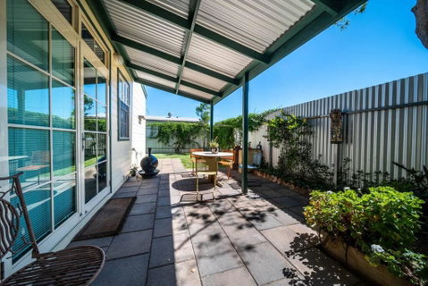 The Spotted Cow,city Fringe,pet Friendly-Free Wine - VIC Tourism 3