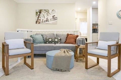 Discover A Scandi Style Pool Retreat In Nightcliff - VIC Tourism 2
