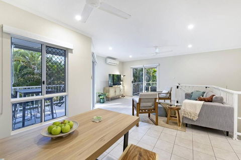 Discover A Scandi Style Pool Retreat In Nightcliff - VIC Tourism 3
