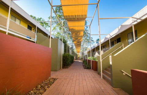 Emu Walk Apartments - VIC Tourism 0