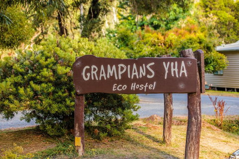 YHA Grampians Eco, Halls Gap - VIC Tourism 1