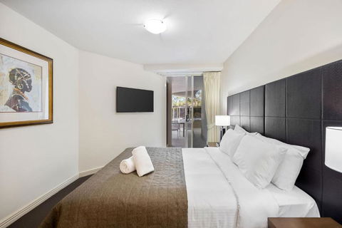ZANZ205- Exclusive Outdoor Spa With Ocean Glimpses - VIC Tourism 2