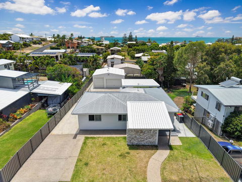 Zilzie Beach House - VIC Tourism 2