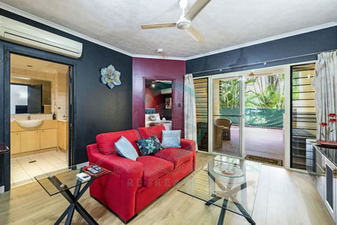 ZEN MARKETS - Boutique 1-BR Apt Near Parap Markets - VIC Tourism 0
