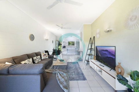 ZEN Westralia: 2-BR Cozy Inner-City Apt Near Shops - VIC Tourism 0