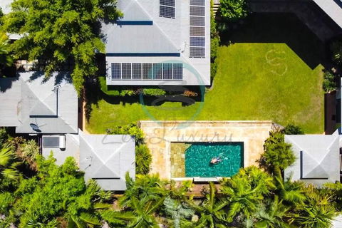 Zenhouse: 6-BR Balinese Tropical Oasis In Nightcliff Central - VIC Tourism 0