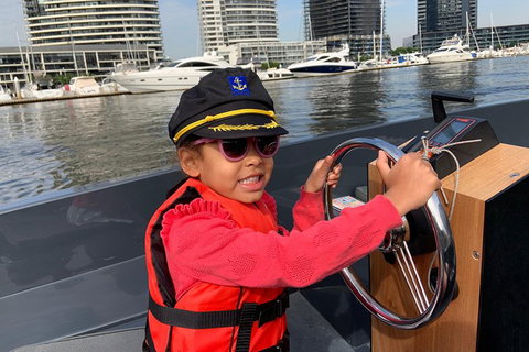 2-Hour Boat Rental In Melbourne - VIC Tourism 4