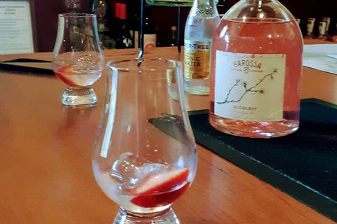 Tipple Of Gin Experience Tour - VIC Tourism 1