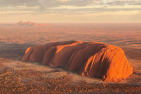 Scenic Flight: Desert Explorer - VIC Tourism 0