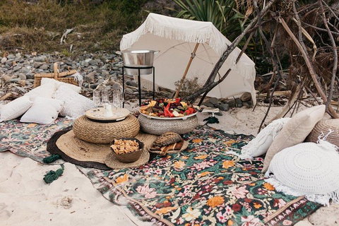 A Picnic In Byron Bay - VIC Tourism 3