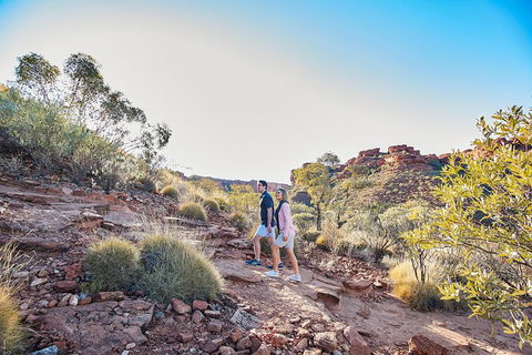 Kings Canyon Guided Rim Walk - VIC Tourism 5