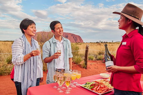Uluru (Ayers Rock) Sunset Tour - VIC Tourism 5