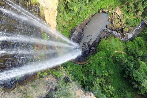 Natural Bridge & Springbrook Waterfalls Tour + Hot Air Balloon With Breakfast - VIC Tourism 1