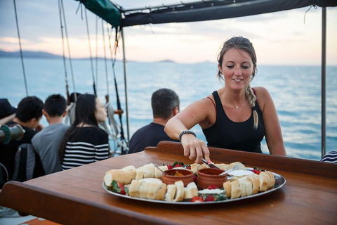 Fly & Sail Package (With Providence) - VIC Tourism 0