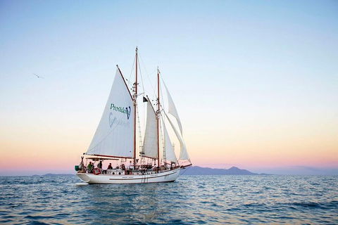Fly & Sail Package (With Providence) - VIC Tourism 1