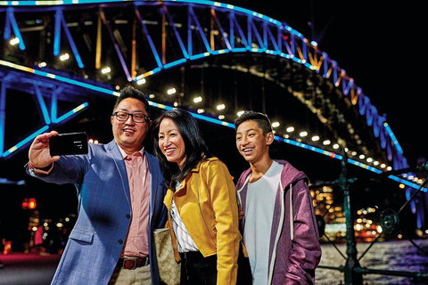 Sydney By Night - Private Luxury Night Tour - VIC Tourism 5