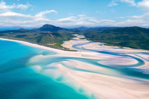 Whitehaven Beach And Hill Inlet Chill And Grill - VIC Tourism 2