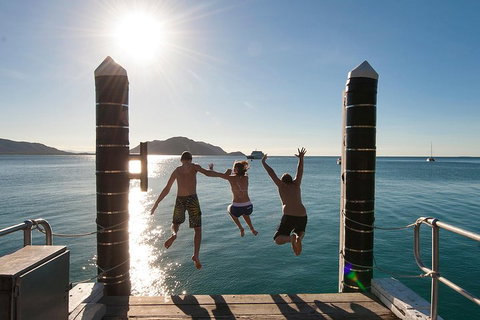 Fitzroy Island Catamaran Transfers From Cairns - VIC Tourism 0