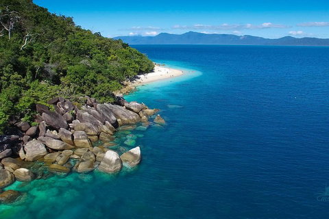 Fitzroy Island Catamaran Transfers From Cairns - VIC Tourism 1