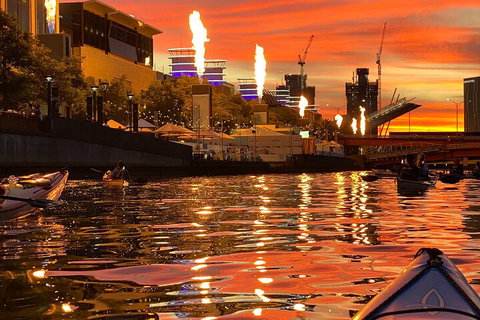 Melbourne Sunset Kayaking Experience With Dinner - VIC Tourism 4