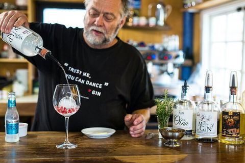 Heritage, Wine & Gin Tours - VIC Tourism 2