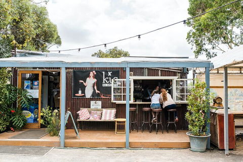 Heritage, Wine & Gin Tours - VIC Tourism 4