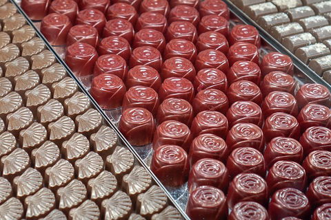 Yarra Valley Wine Tour Inc Lunch With A Glass Of Wine, Tastings And Chocolate - VIC Tourism 1