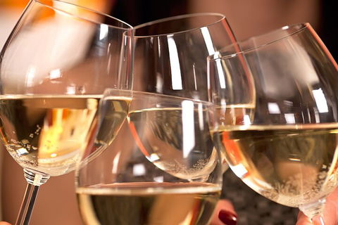 Yarra Valley Wine Tour Inc Lunch With A Glass Of Wine, Tastings And Chocolate - VIC Tourism 5