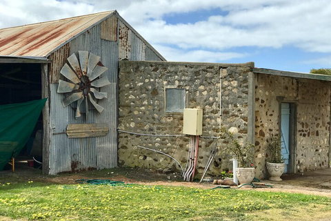 Kangaroo Island Half Day Food And Wine Trail Tour - VIC Tourism 1