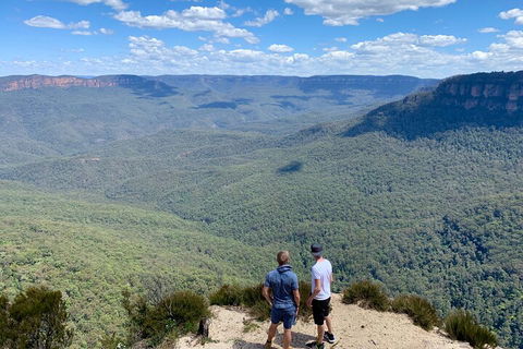 Blue Mountains Private Tour From Sydney, & Featherdale Aussie Animal Park Option - VIC Tourism 0