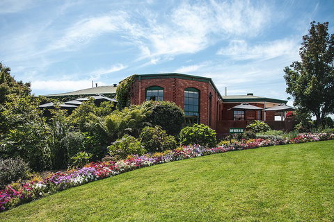 Yarra Valley Premium Tour Inc Lunch And Cheese And Wine Pairing At De Bortoli - VIC Tourism 3