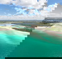 Deluxe Seaplane Tour Noosa to Glasshouse Adventure for 2 with Photobook - VIC Tourism