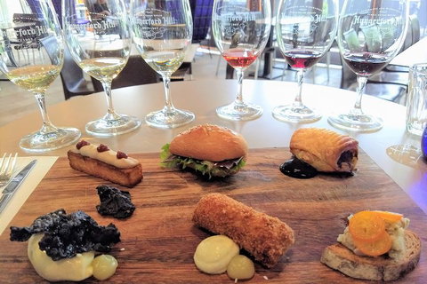 The Complete Hunter Valley Wine Tour Of Pokolbin, Mt View, Lovedale And Rothbury - VIC Tourism 4