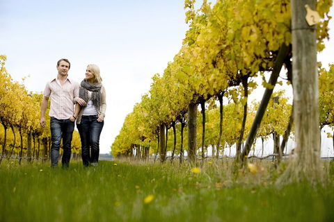 Overnight Daylesford And Macedon Ranges Gourmet Food Trail Tour From Melbourne - VIC Tourism 2