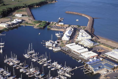 Darwin Shore Excursion: Hop-on Hop-off Bus Tour - VIC Tourism 3